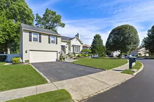 56 Sami Dr, Howell Township, NJ 07731 - Photo 2