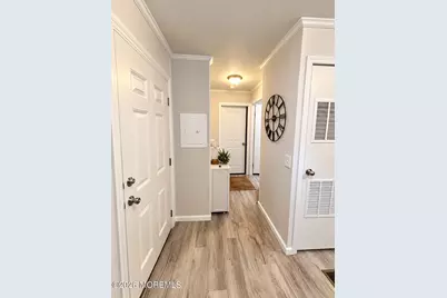28 Sams Mobile Home Court, Hazlet Township, NJ 07730 - Photo 4