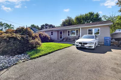 8 Steven Place, Jackson, NJ 08527 - Photo 2