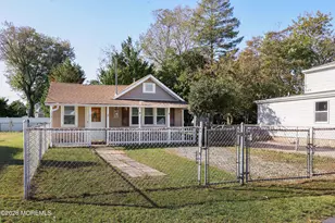 16 E Long Branch Ave, Ocean Gate, NJ 08740 - Photo 2
