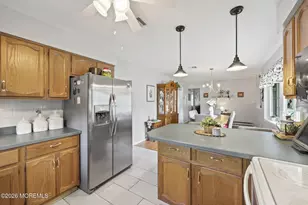 16 Tudor Ct, Brick, NJ 08723 - Photo 12