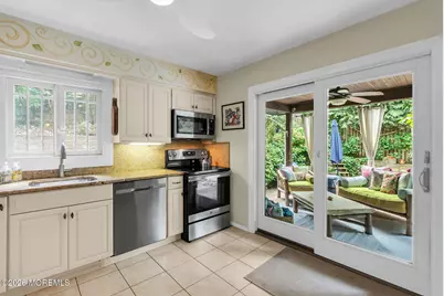 85 Valley Avenue, Highlands, NJ 07732 - Photo 10