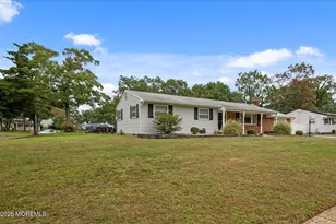14 Maine St, Toms River Township, NJ 08753 - Photo 2