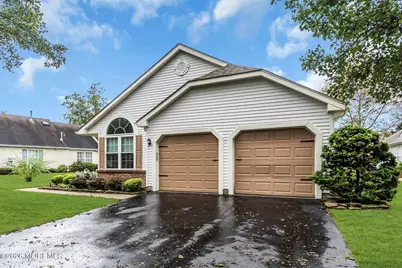 6 Winding River Road, Lakewood, NJ 08701 - Photo 2