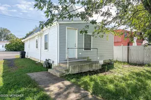 11 Bray Ave, Middletown, NJ 07748 - Photo 10