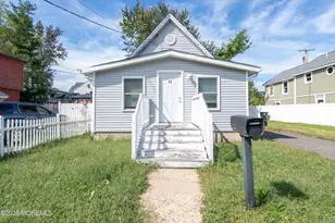 11 Bray Ave, Middletown, NJ 07748 - Photo 1