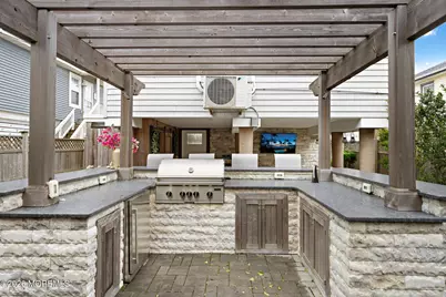 30 W Winifred Avenue, Long Beach Township, NJ 08008 - Photo 4