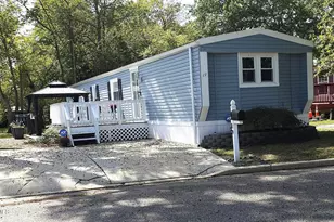 19 Mobile Ln, Toms River Township, NJ 08755 - Photo 2