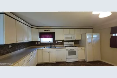 19 Mobile Lane, Toms River Township, NJ 08755 - Photo 6