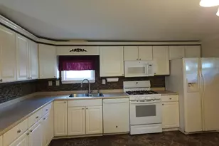 19 Mobile Ln, Toms River Township, NJ 08755 - Photo 6