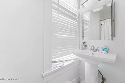 496 W Park Avenue, Oakhurst, NJ 07755 - Photo 16