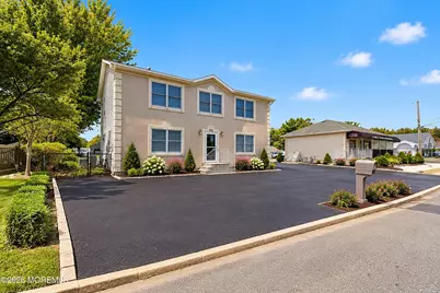 806 Fischer Boulevard, Toms River Township, NJ 08753 - Photo 2