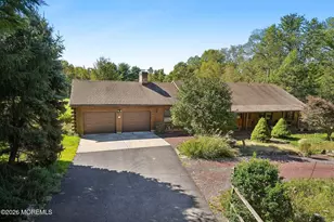 9 Eleanor Ln, Roosevelt, NJ 08555 - Photo 2