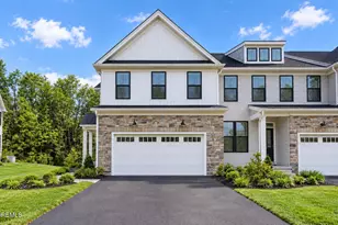 106 Mustang Dr, Manalapan Township, NJ 07726 - Photo 2