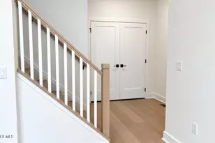 106 Mustang Dr, Manalapan Township, NJ 07726 - Photo 14