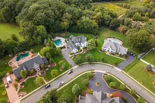 14 Huxley Ct, Marlboro Township, NJ 07746 - Photo 28