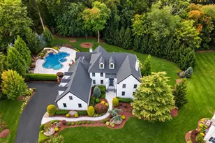14 Huxley Ct, Marlboro Township, NJ 07746 - Photo 6