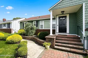 1426 Northstream Pkwy, Point Pleasant, NJ 08742 - Photo 2