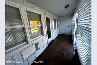 106 E Edinburgh Lane, Lakewood, NJ 08701 - Photo 12