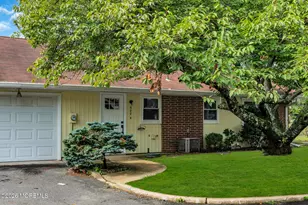 522A Thornbury Ct, Lakewood, NJ 08701 - Photo 4