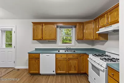 415 Dover Road, Toms River Township, NJ 08757 - Photo 8