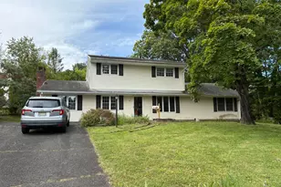 15 Allston Rd, Kendall Park, NJ 08824 - Photo 1