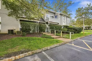 20 Gait Ct, Tinton Falls, NJ 07753 - Photo 1