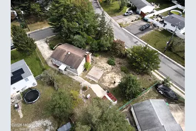 33 Bucknell Drive, Toms River Township, NJ 08757 - Photo 2