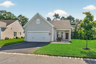 24 Addlestone Ln, Manchester Township, NJ 08759 - Photo 2