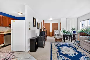 102 Edinburgh Ln, Lakewood, NJ 08701 - Photo 8