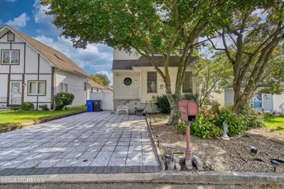 30 Gladney Avenue, Toms River Township, NJ 08753 - Photo 2