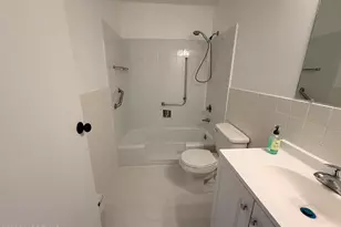 670A New Castle Ct, Lakewood, NJ 08701 - Photo 16