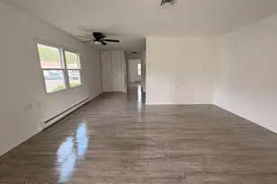 670A New Castle Ct, Lakewood, NJ 08701 - Photo 6