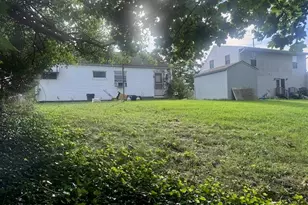 17 Pearce Ave, Eatontown, NJ 07724 - Photo 18
