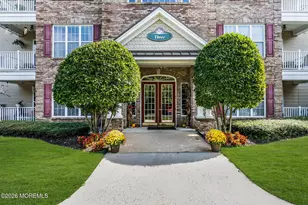 330 Sophee Ln, Lakewood, NJ 08701 - Photo 2