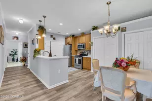 330 Sophee Ln, Lakewood, NJ 08701 - Photo 12