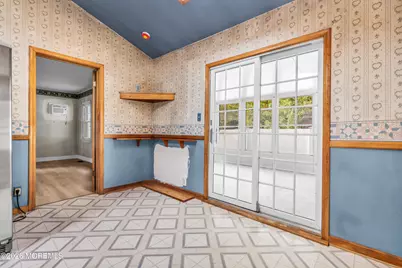 252 Port Monmouth Road, Middletown, NJ 07748 - Photo 8