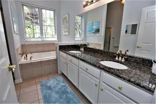 18 Cypress Point Ln, Jackson, NJ 08527 - Photo 10