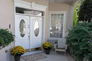 18 Cypress Point Ln, Jackson, NJ 08527 - Photo 6