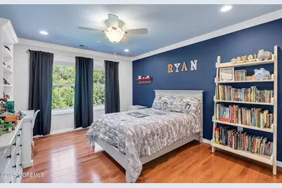 27 Bristol Road, Manalapan Township, NJ 07726 - Photo 22