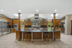 11 Lake Ontario Ln, Morganville, NJ 07751 - Photo 8