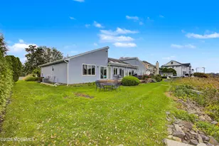 7 Leeward Ct, Oceanport, NJ 07757 - Photo 16