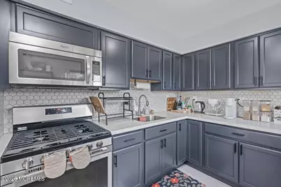 9 Nimitz Place, Sayreville, NJ 08872 - Photo 10