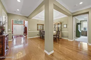 13 Caufield Ct, Freehold, NJ 07728 - Photo 10