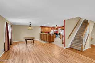 652 Brookside Dr, Belford, NJ 07718 - Photo 10