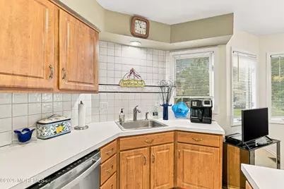 265 Marigold Court, Toms River Township, NJ 08753 - Photo 10