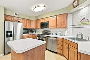 265 Marigold Ct, Toms River Township, NJ 08753 - Photo 8