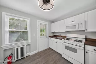 22 Oldfield Pl, Red Bank, NJ 07701 - Photo 22