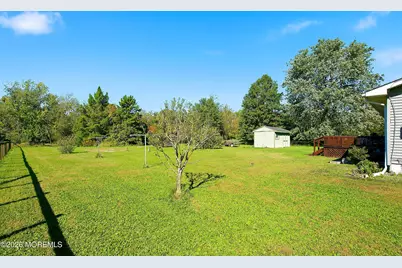32 Arneytown Hornerstown Road, Cream Ridge, NJ 08514 - Photo 36