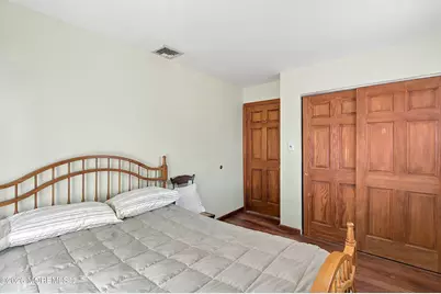 32 Arneytown Hornerstown Road, Cream Ridge, NJ 08514 - Photo 18